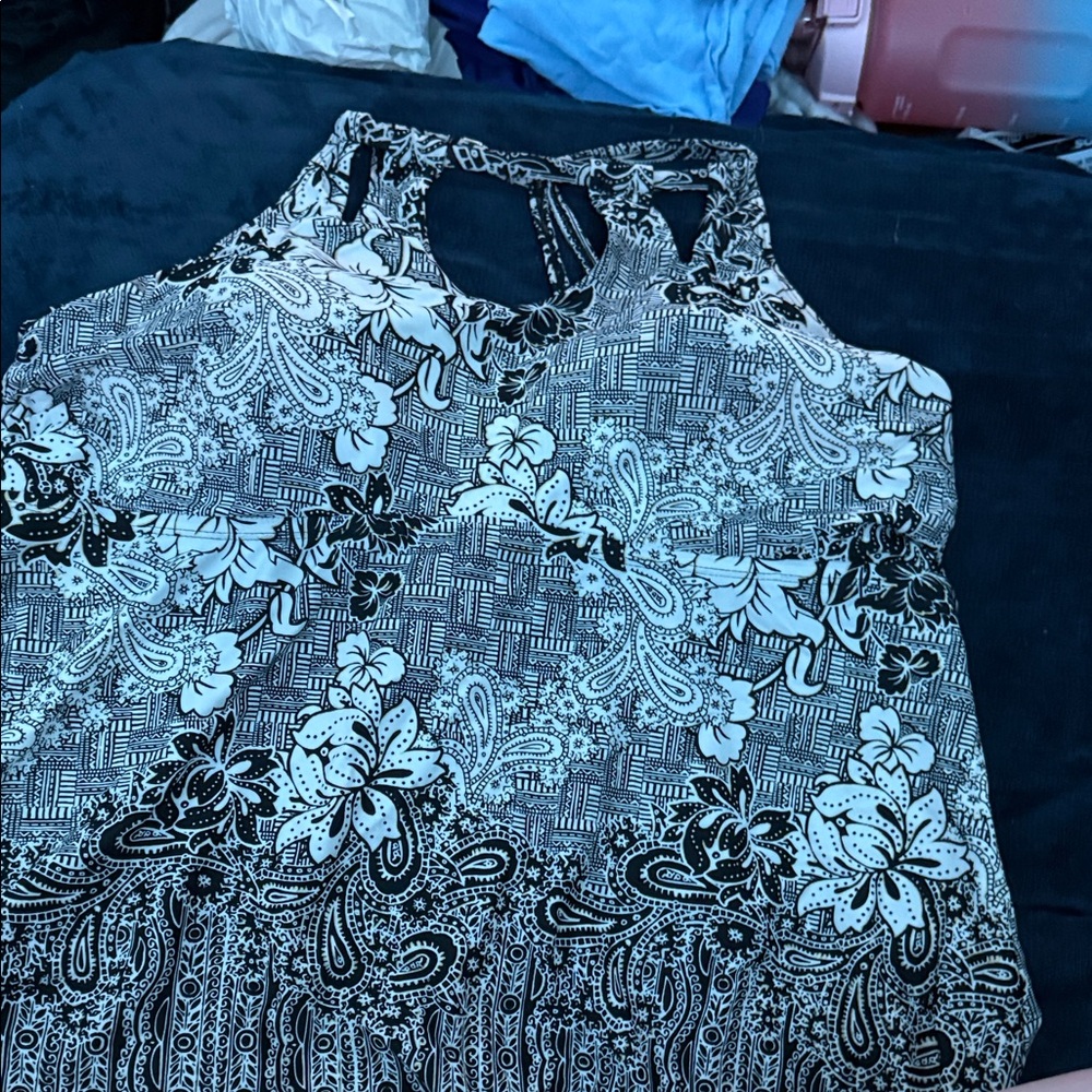 St. John's Bay Black and White Floral Blouse